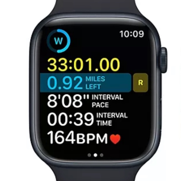 Apple Watch 8 GPS Aluminum 45MM - Picture 2 of 5